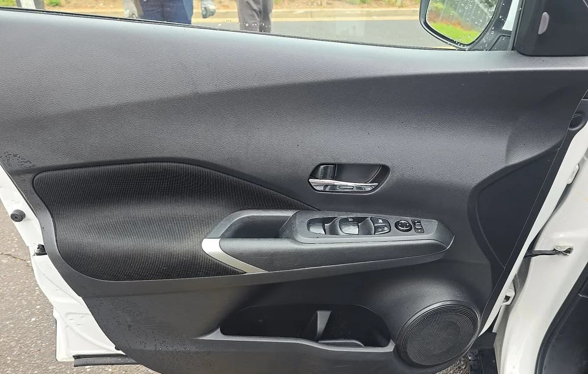 2021 NISSAN KICKS SV 5