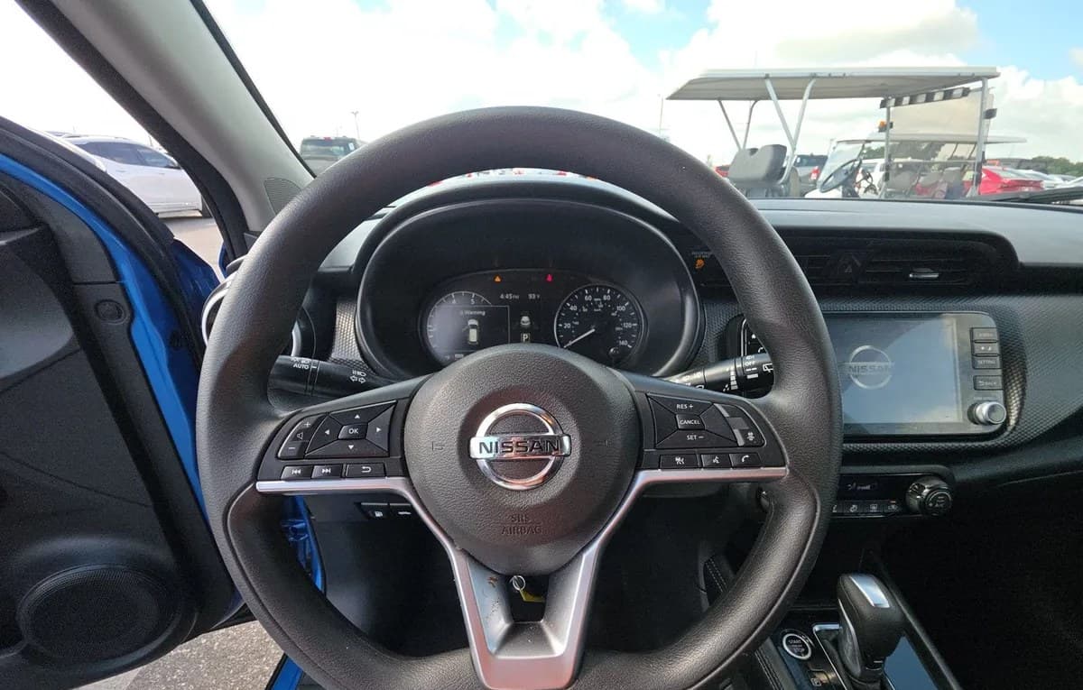 2021 NISSAN KICKS SV 7