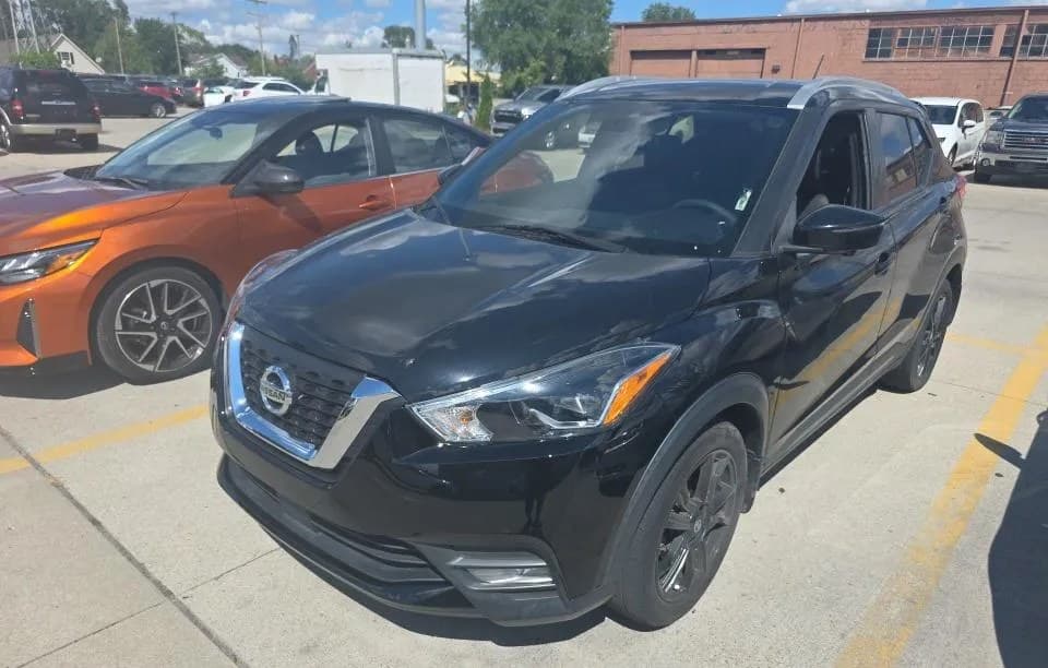 2020 NISSAN KICKS SR 2