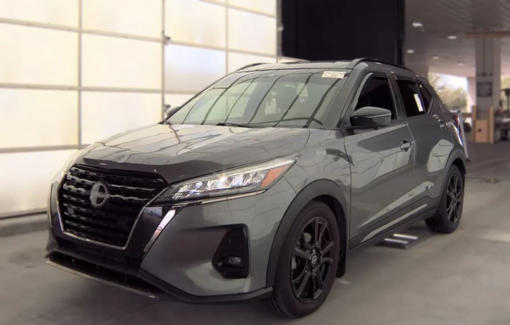 2023 NISSAN KICKS SR 1