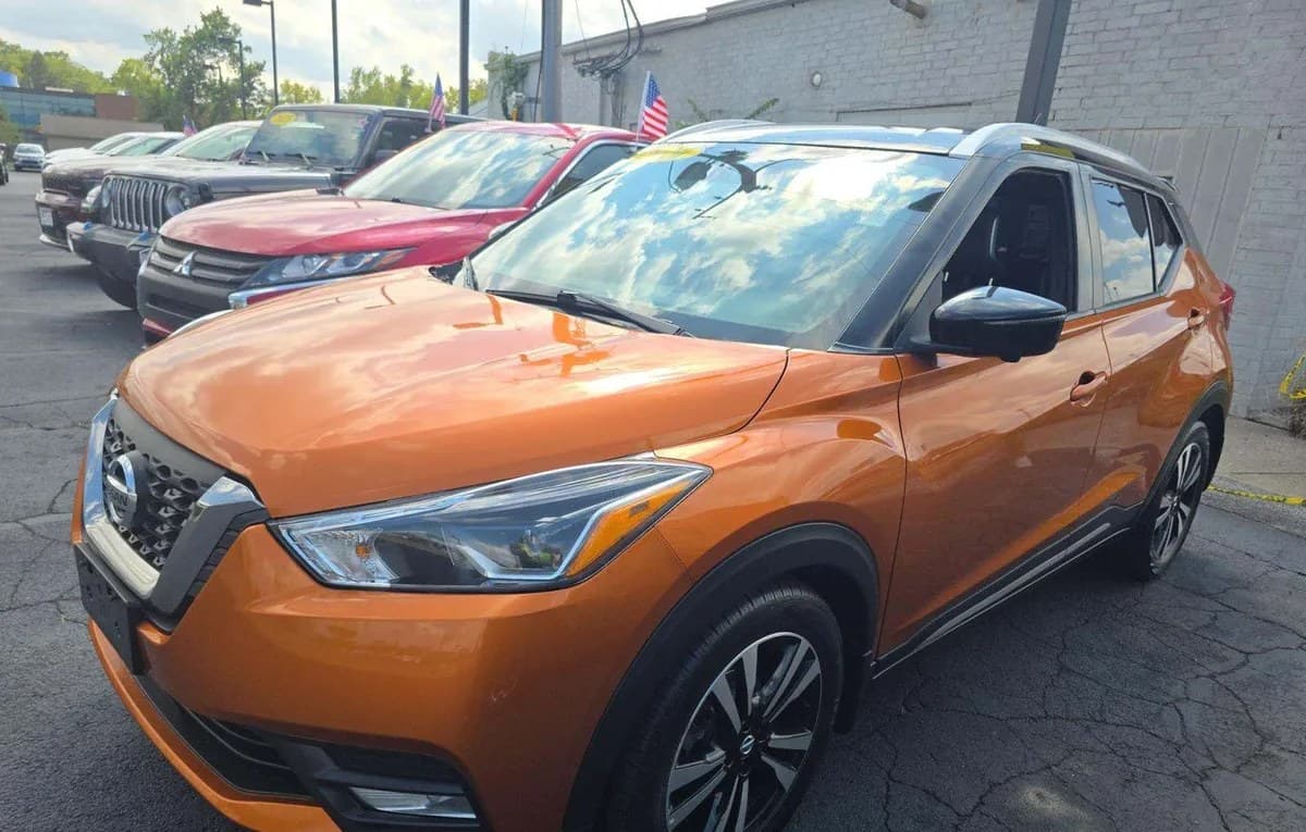 2020 NISSAN KICKS SR 2