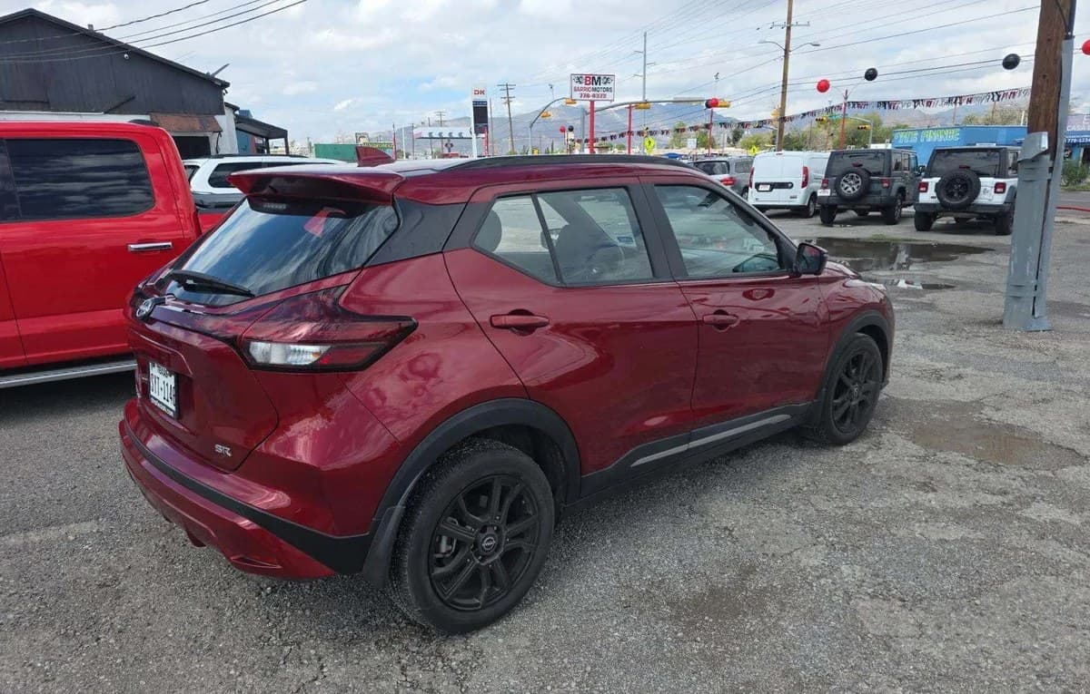 2024 NISSAN KICKS SR 4
