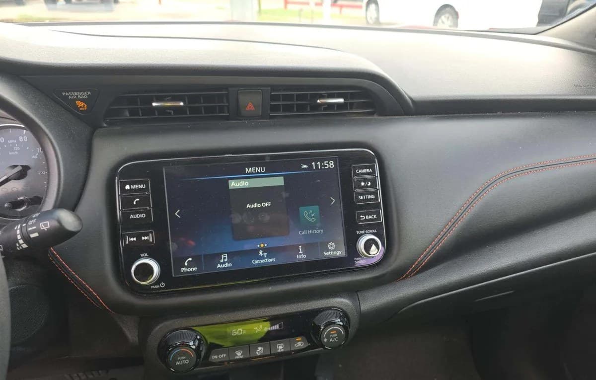 2024 NISSAN KICKS SR 7