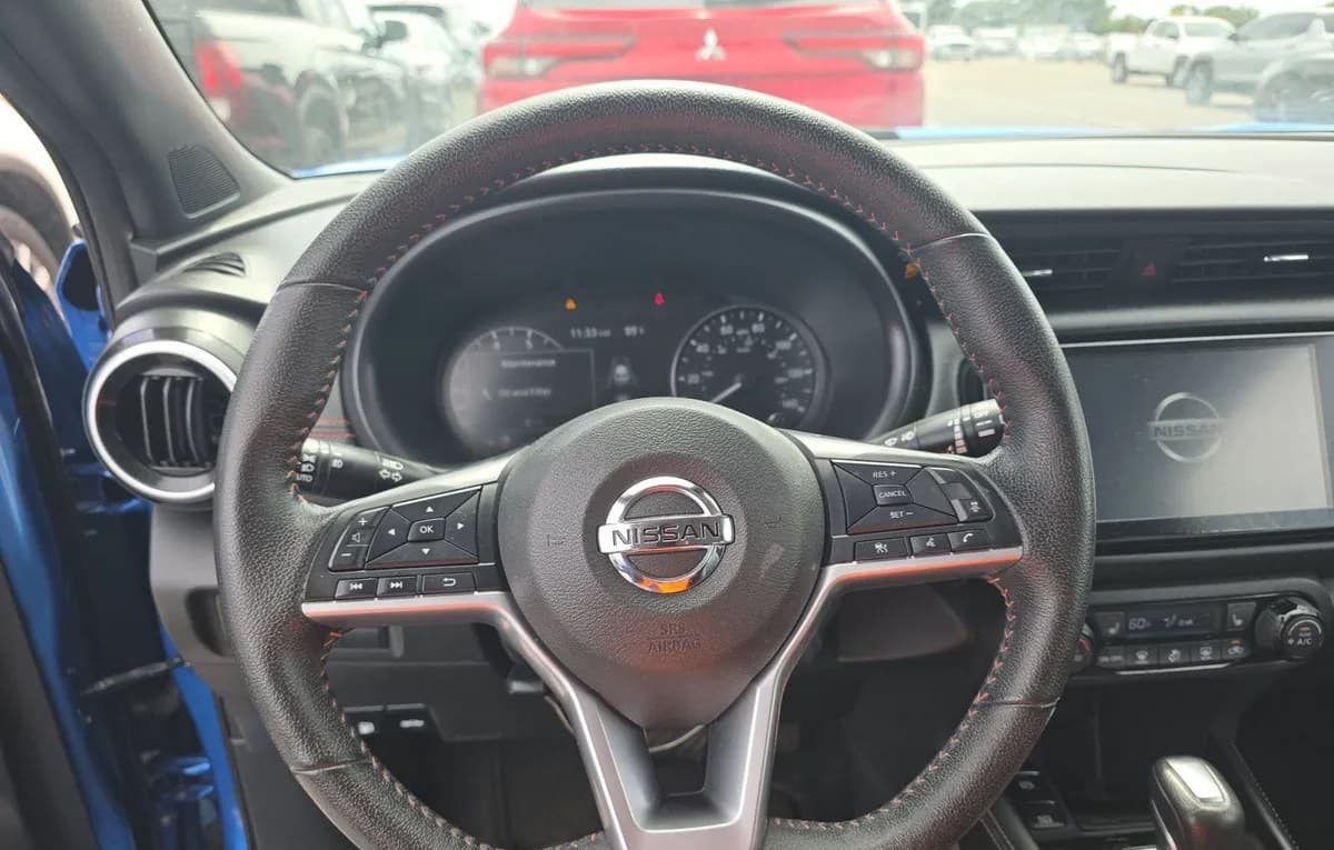 2021 NISSAN KICKS SR 7