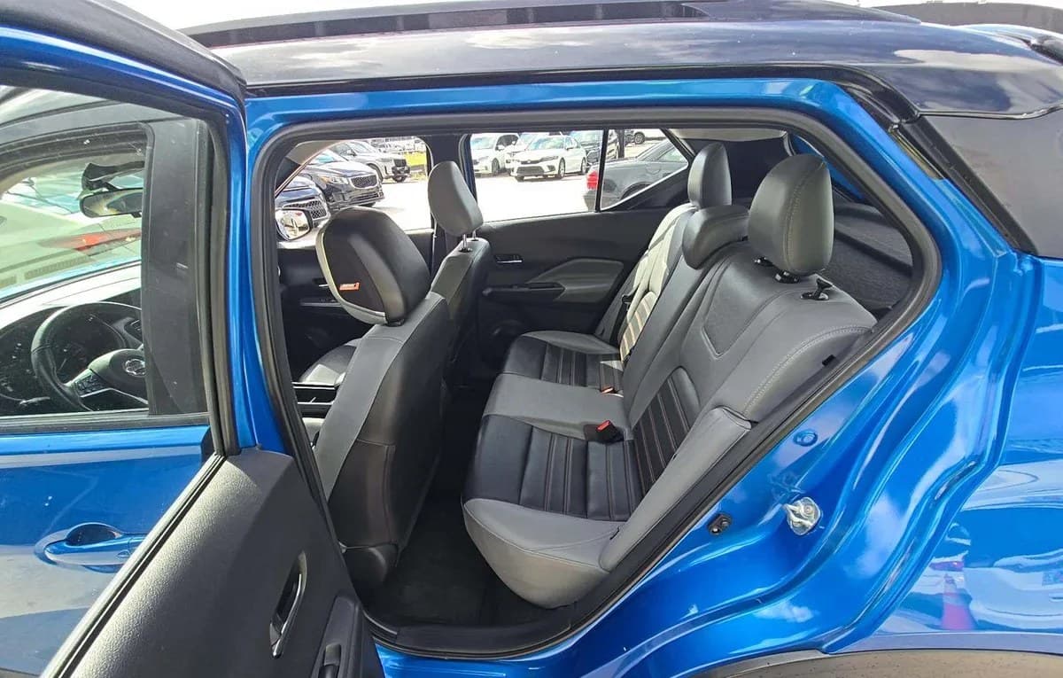 2021 NISSAN KICKS SR 7