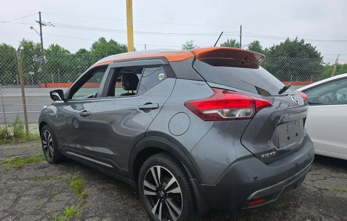 2020 NISSAN KICKS SR 3