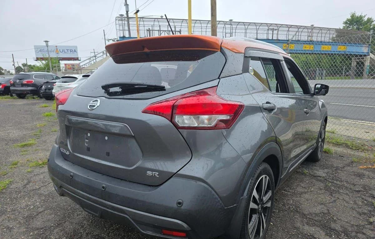 2020 NISSAN KICKS SR 4