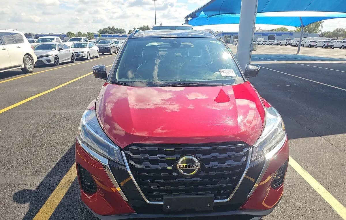 2021 NISSAN KICKS SR 3