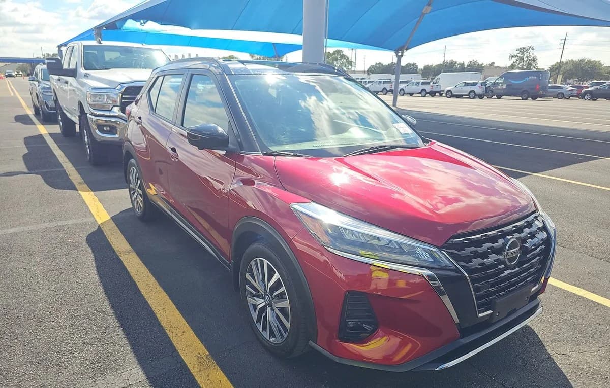 2021 NISSAN KICKS SR 4