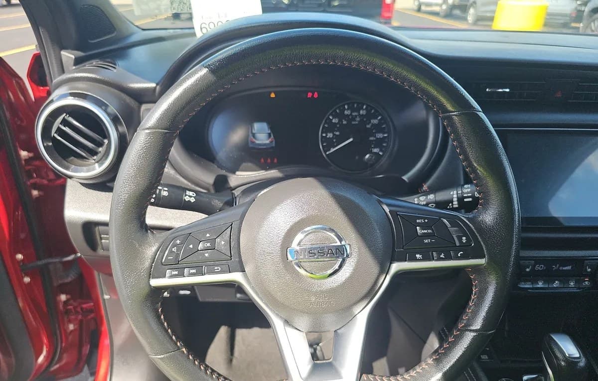 2021 NISSAN KICKS SR 7