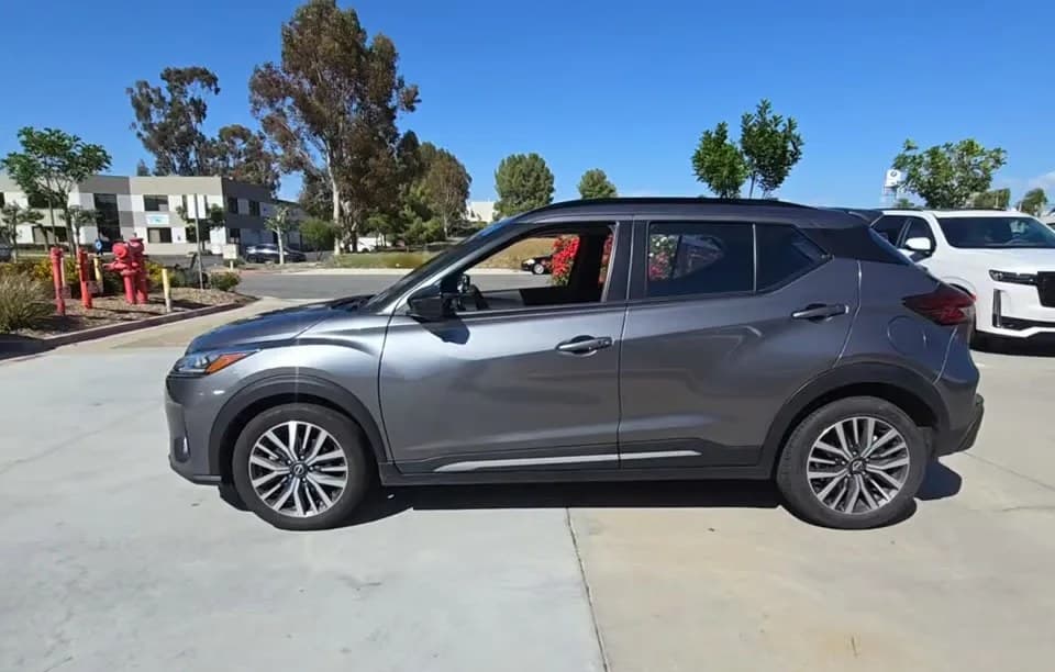 2024 NISSAN KICKS SR 4