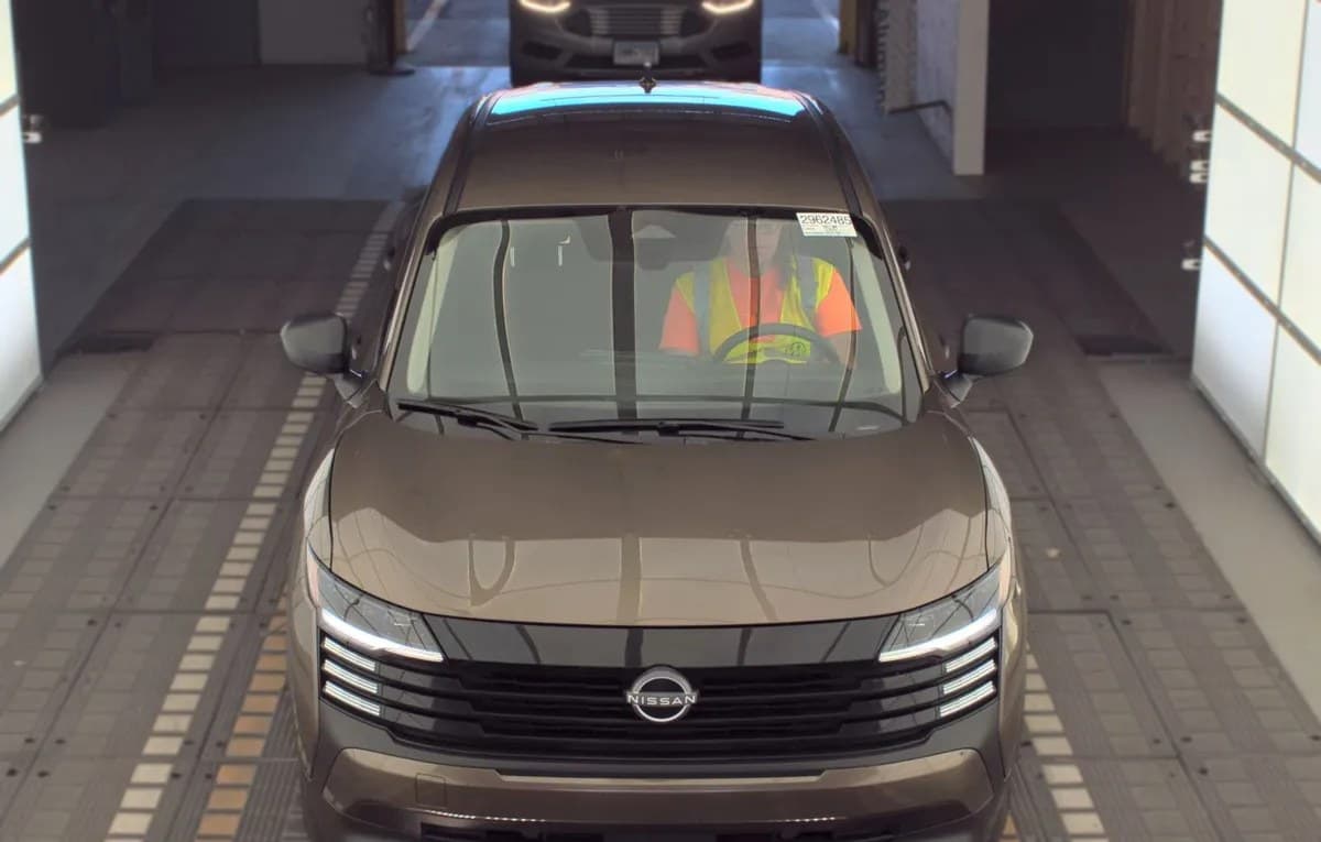 2025 NISSAN KICKS S 3