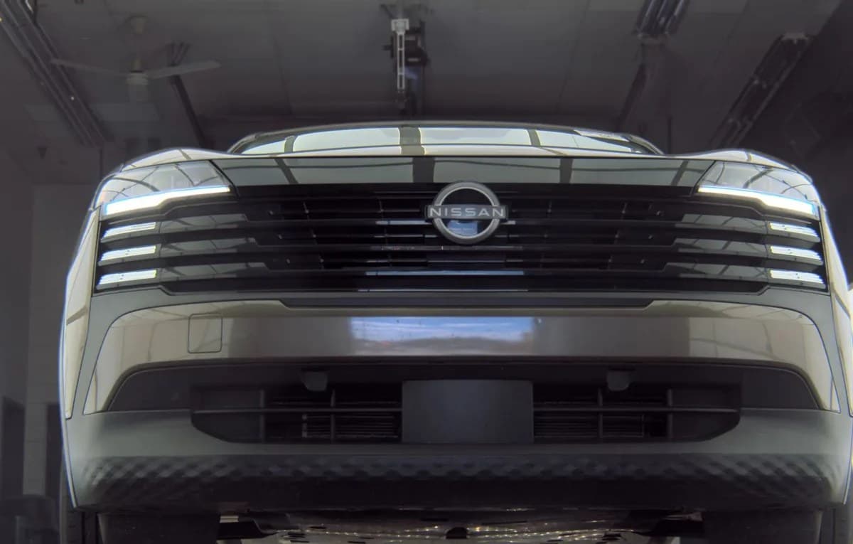2025 NISSAN KICKS S 4