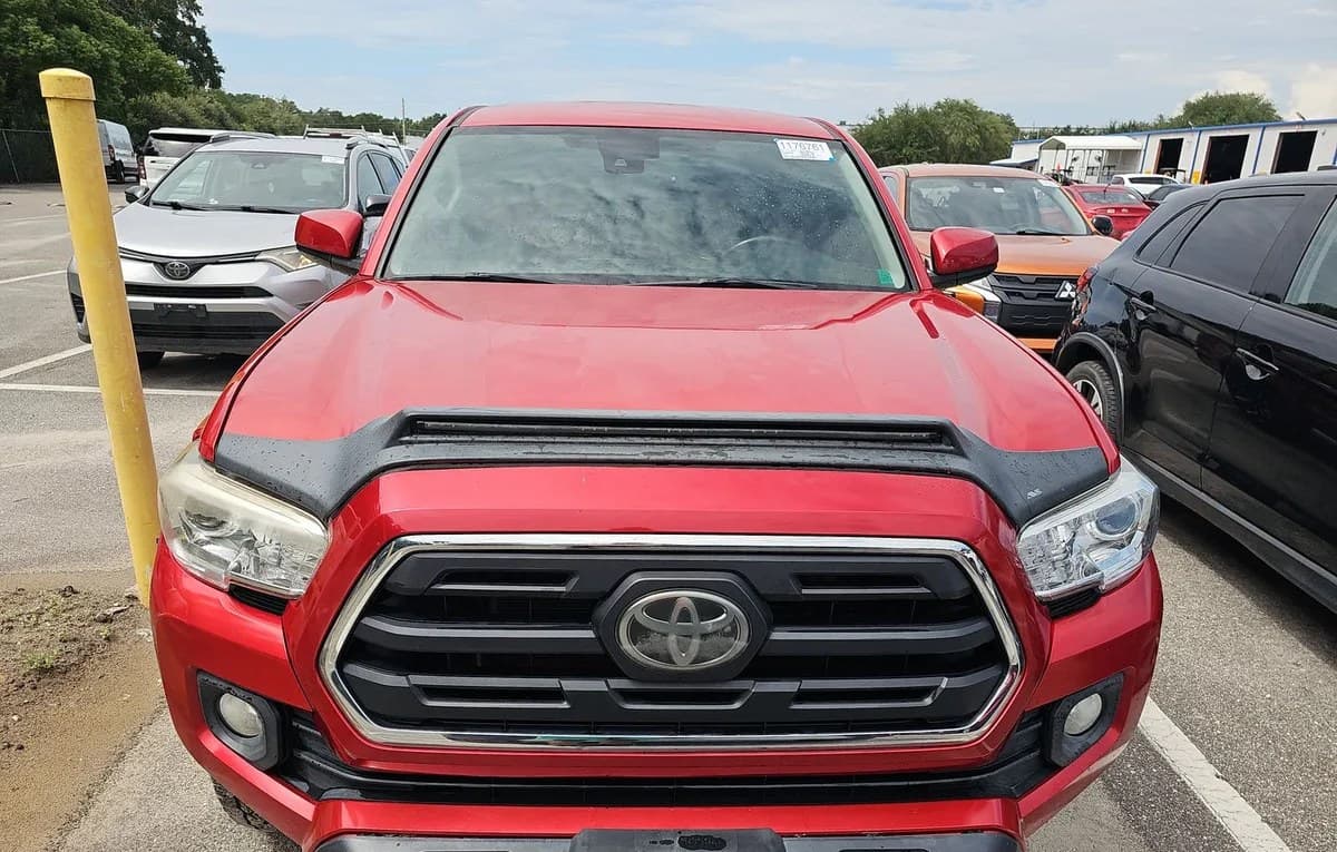 2019 TOYOTA TACOMA SR5 CREW CAB MEDIUM BED 3