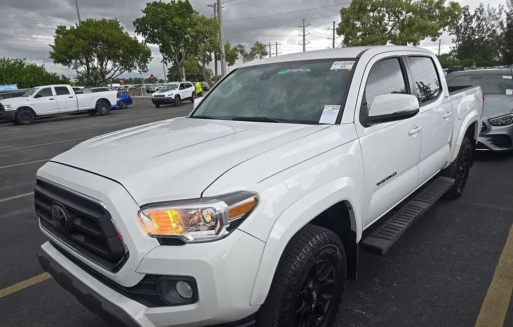 2022 TOYOTA TACOMA SR5 CREW CAB MEDIUM BED