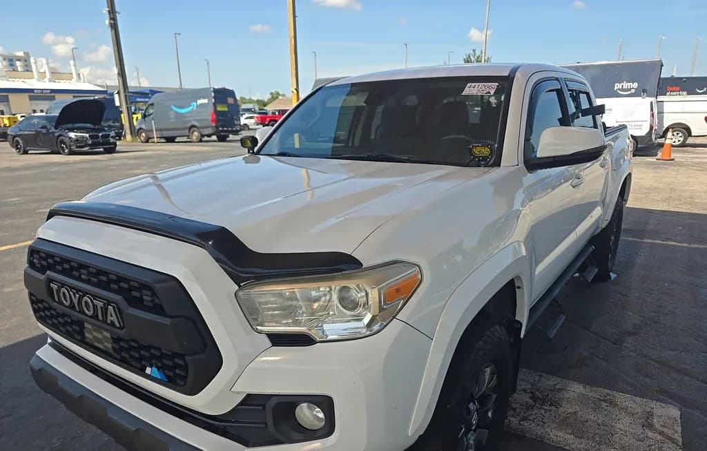 2023 TOYOTA TACOMA SR5 CREW CAB MEDIUM BED