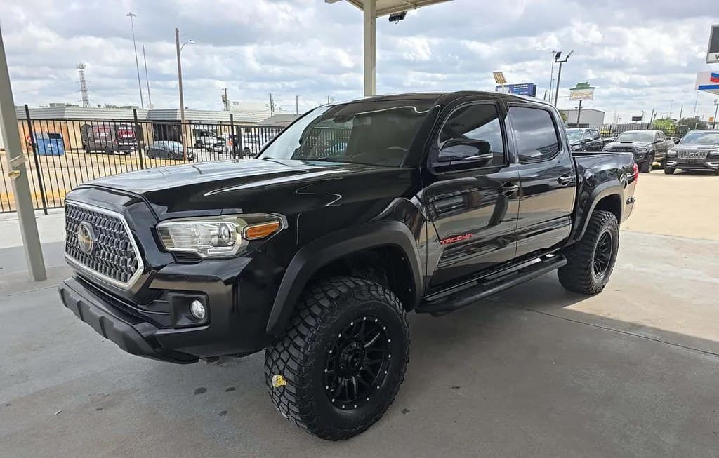 2019 TOYOTA TACOMA TRD OFF-ROAD CREW CAB MEDIUM BED