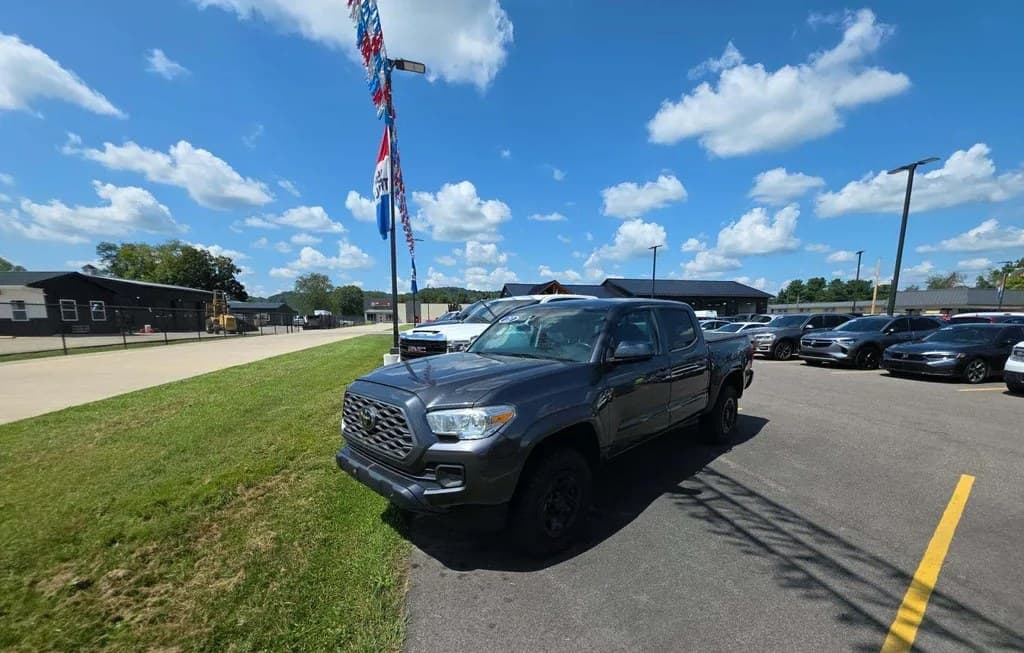 2021 TOYOTA TACOMA SR CREW CAB MEDIUM BED