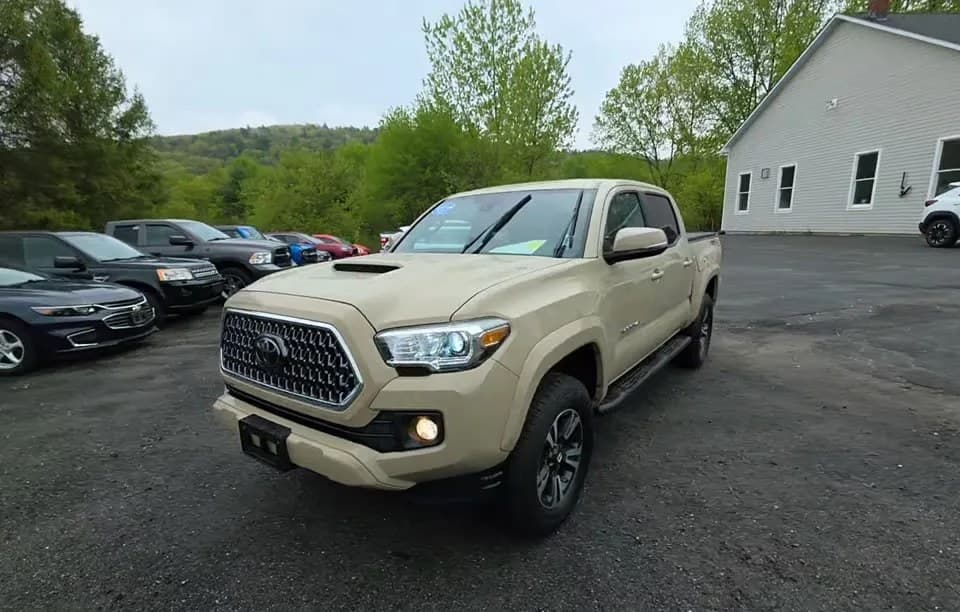 2018 TOYOTA TACOMA TRD SPORT CREW CAB MEDIUM BED