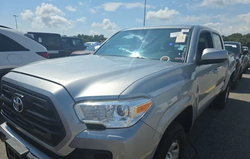 2017 TOYOTA TACOMA SR CREW CAB MEDIUM BED