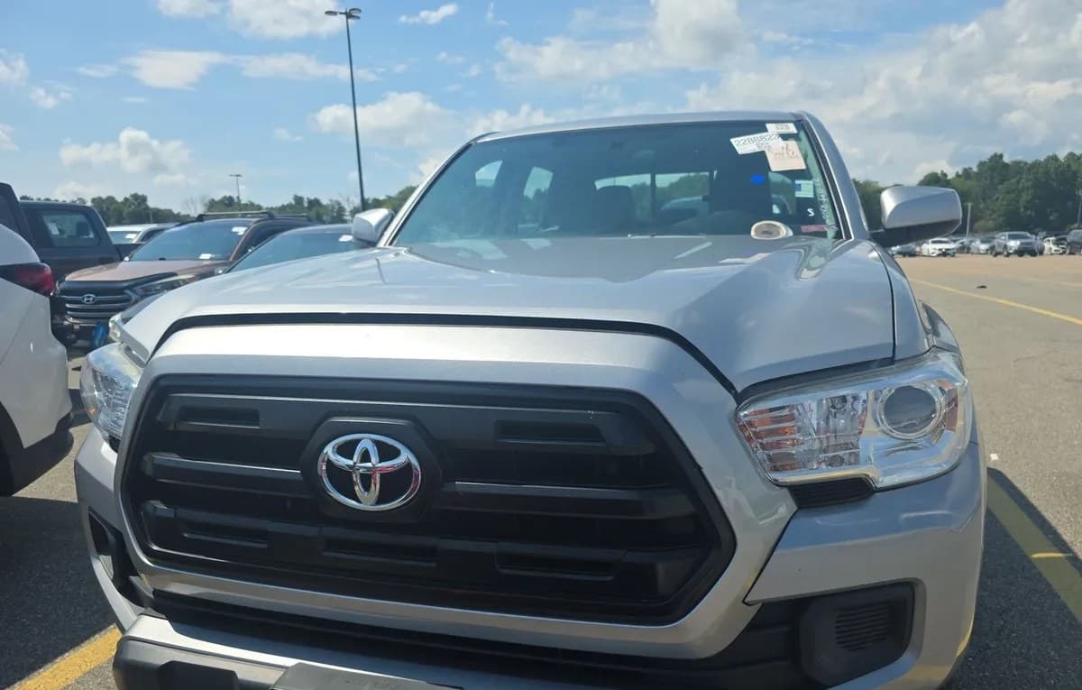 2017 TOYOTA TACOMA SR CREW CAB MEDIUM BED 3