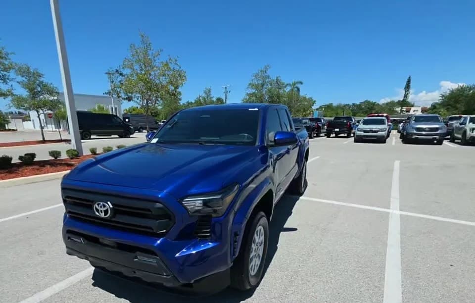 2025 TOYOTA TACOMA SR5 CREW CAB MEDIUM BED