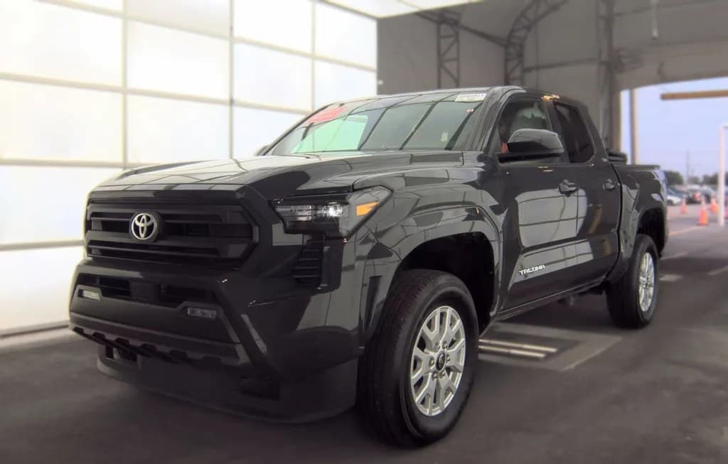2025 TOYOTA TACOMA SR5 CREW CAB MEDIUM BED