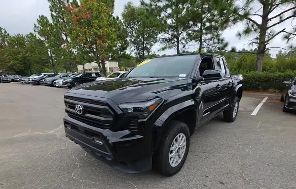 2024 TOYOTA TACOMA SR5 CREW CAB MEDIUM BED