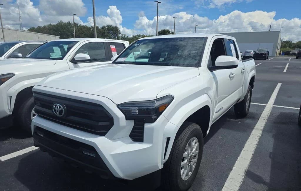 2026 TOYOTA TACOMA SR5 CREW CAB MEDIUM BED