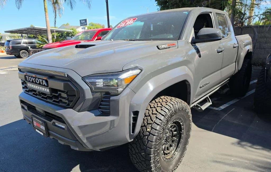2026 TOYOTA TACOMA TRD SPORT CREW CAB MEDIUM BED