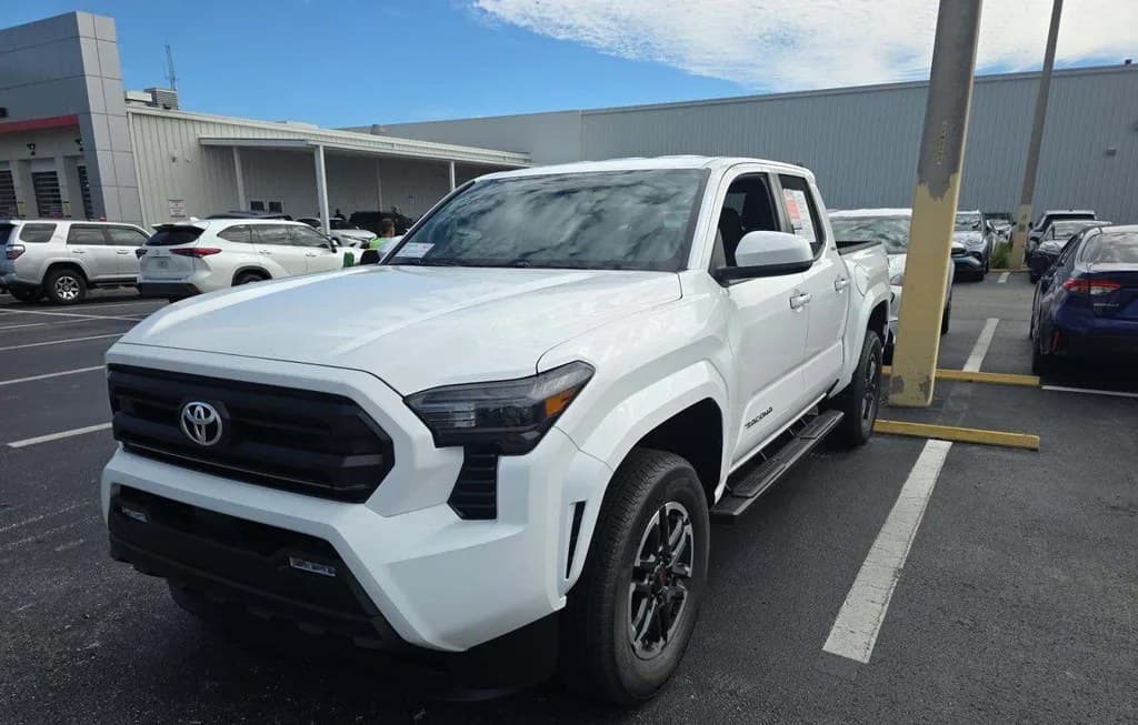 2026 TOYOTA TACOMA SR5 CREW CAB MEDIUM BED