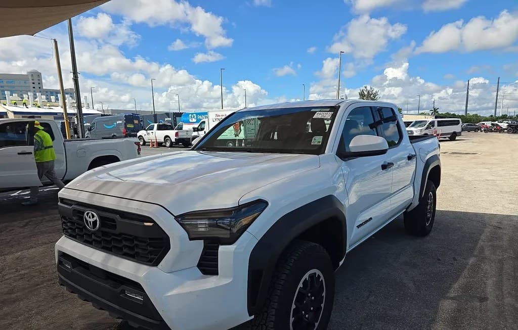 2025 TOYOTA TACOMA TRD OFF-ROAD CREW CAB MEDIUM BED
