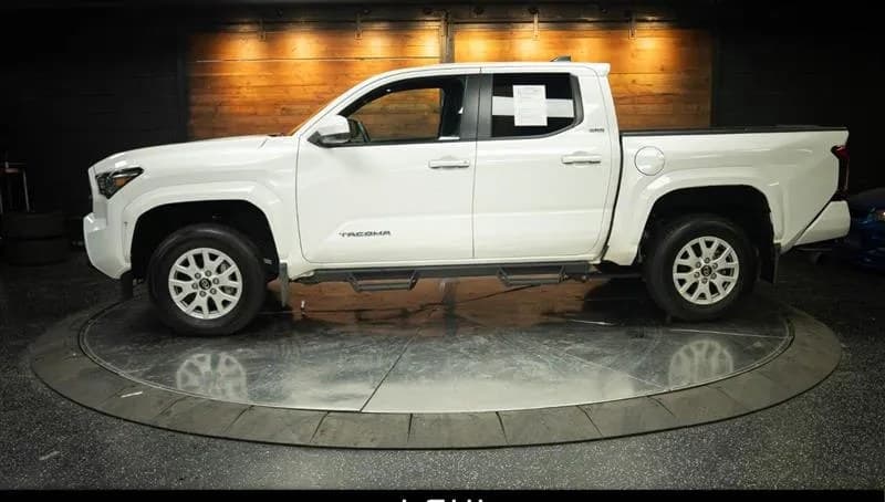 2025 TOYOTA TACOMA SR5 CREW CAB MEDIUM BED