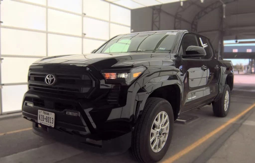 2025 TOYOTA TACOMA SR5 CREW CAB MEDIUM BED