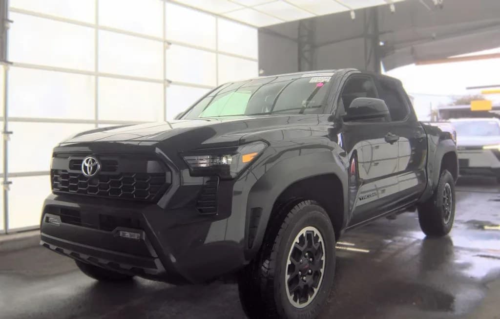 2025 TOYOTA TACOMA TRD OFF-ROAD CREW CAB MEDIUM BED