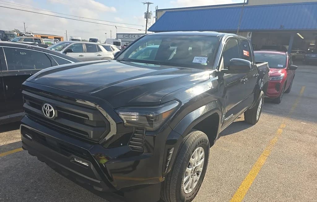 2025 TOYOTA TACOMA SR5 CREW CAB MEDIUM BED