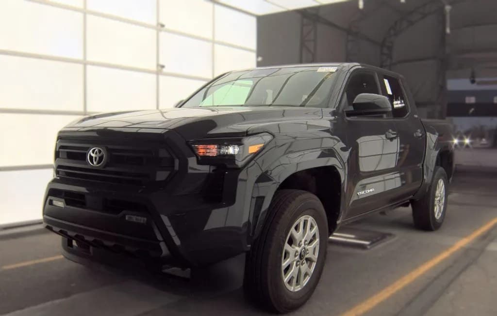 2025 TOYOTA TACOMA SR5 CREW CAB MEDIUM BED