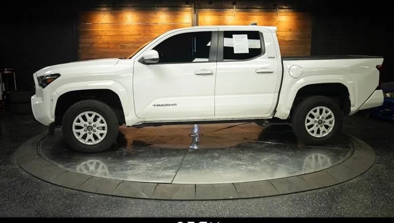 2024 TOYOTA TACOMA SR5 CREW CAB MEDIUM BED
