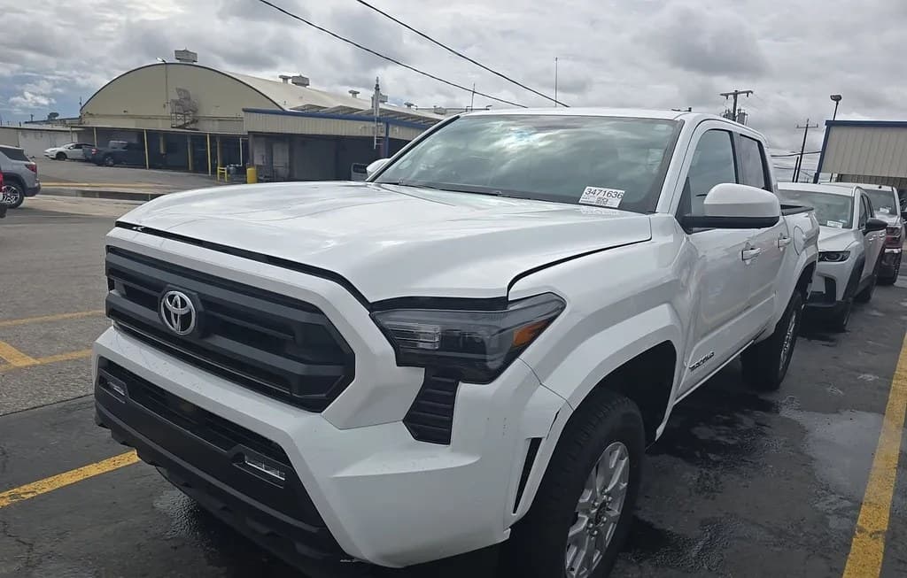 2025 TOYOTA TACOMA SR5 CREW CAB MEDIUM BED