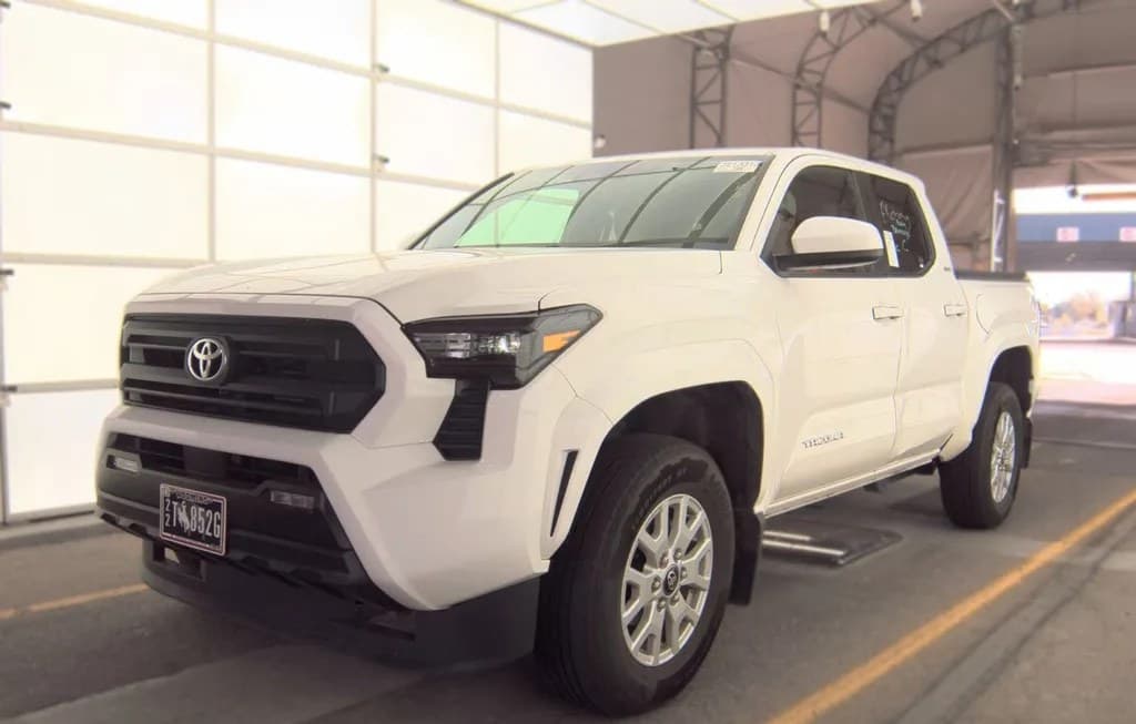 2025 TOYOTA TACOMA SR5 CREW CAB MEDIUM BED