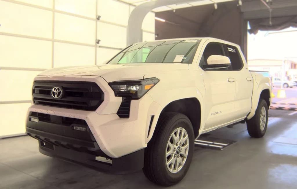 2024 TOYOTA TACOMA SR5 CREW CAB MEDIUM BED