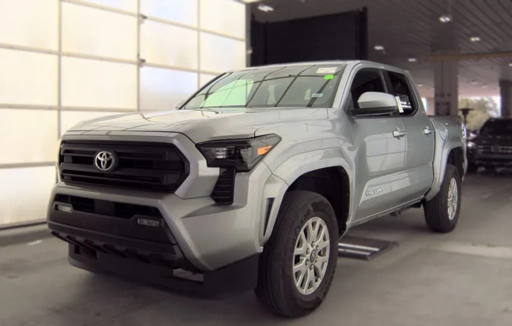 2025 TOYOTA TACOMA SR5 CREW CAB MEDIUM BED