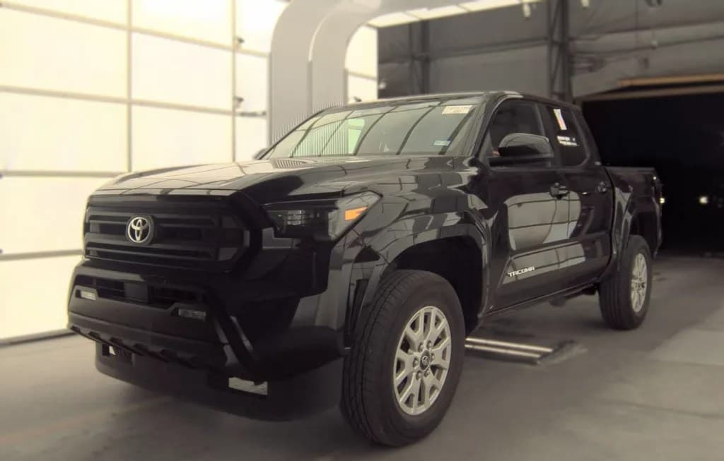 2024 TOYOTA TACOMA SR5