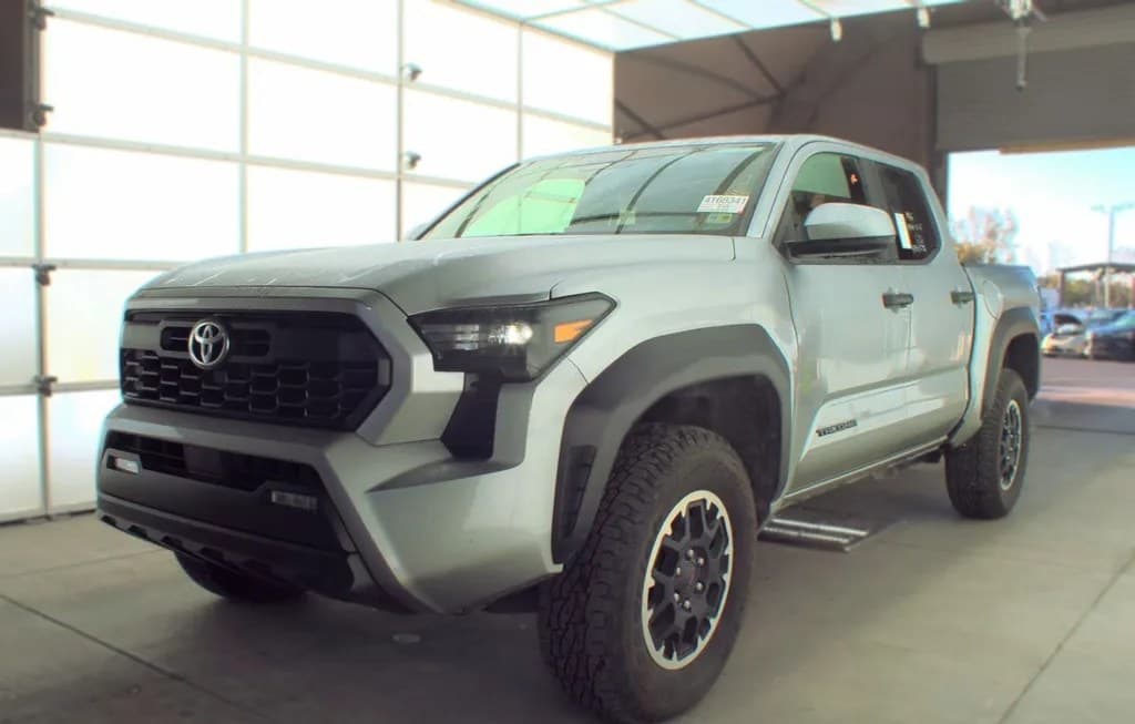 2025 TOYOTA TACOMA TRD OFF-ROAD CREW CAB MEDIUM BED
