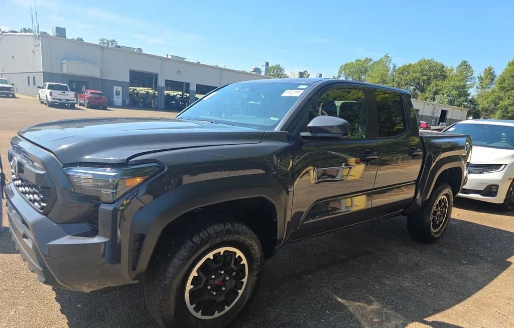 2025 TOYOTA TACOMA TRD OFF-ROAD CREW CAB MEDIUM BED