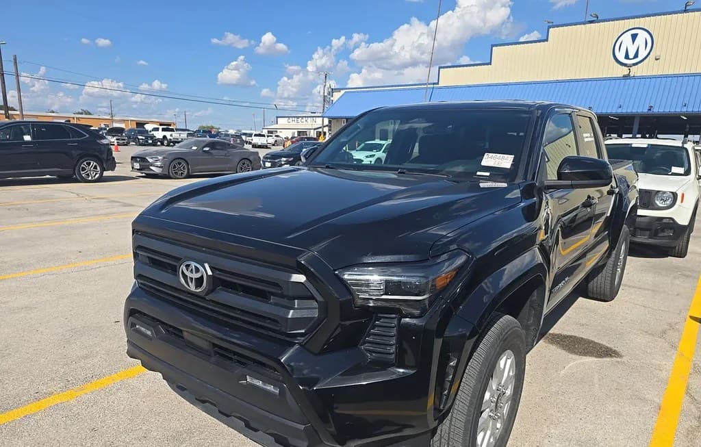 2024 TOYOTA TACOMA SR5 CREW CAB MEDIUM BED