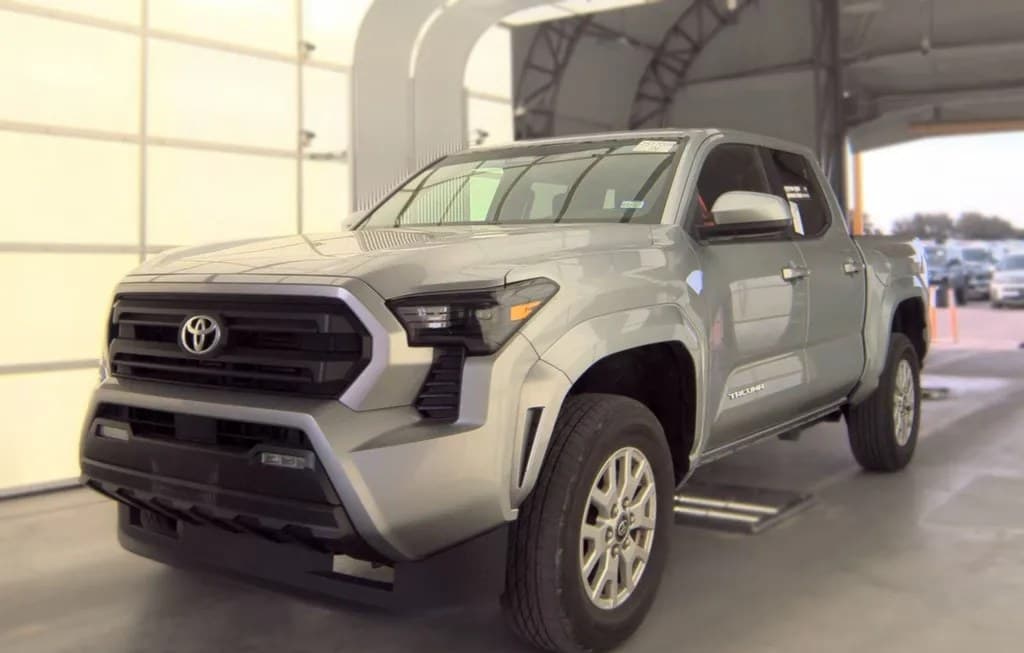 2025 TOYOTA TACOMA SR5 CREW CAB MEDIUM BED