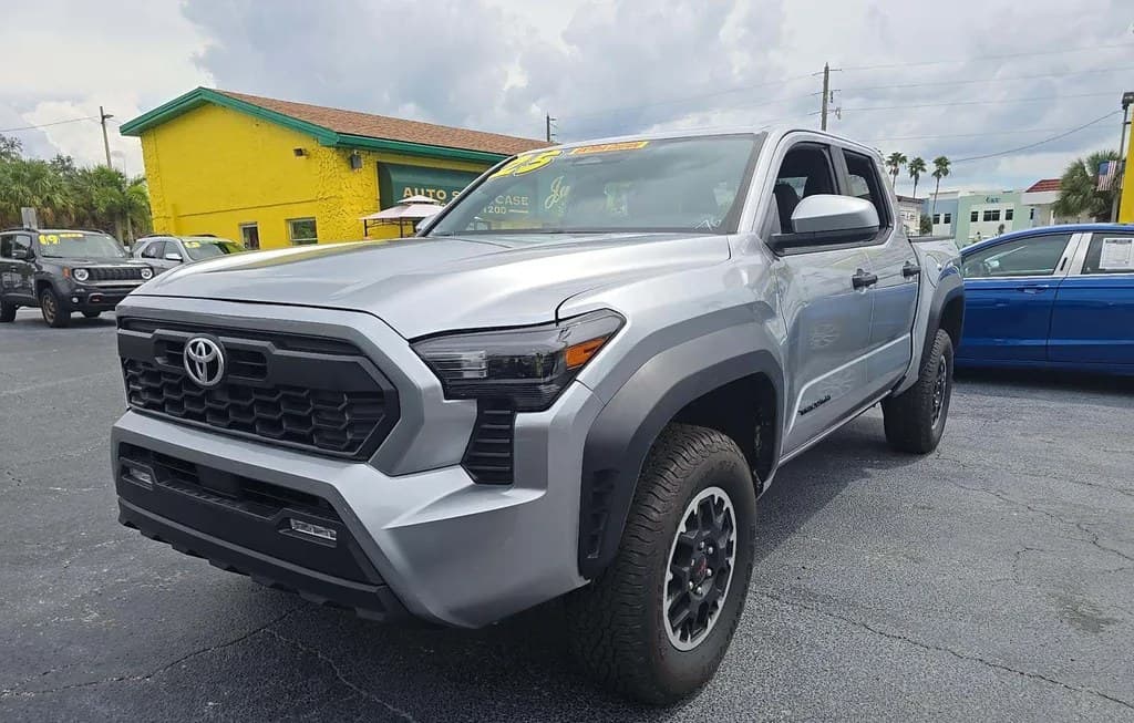2025 TOYOTA TACOMA TRD OFF-ROAD CREW CAB MEDIUM BED