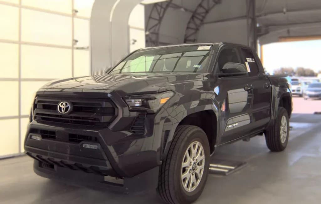 2025 TOYOTA TACOMA SR5 CREW CAB MEDIUM BED