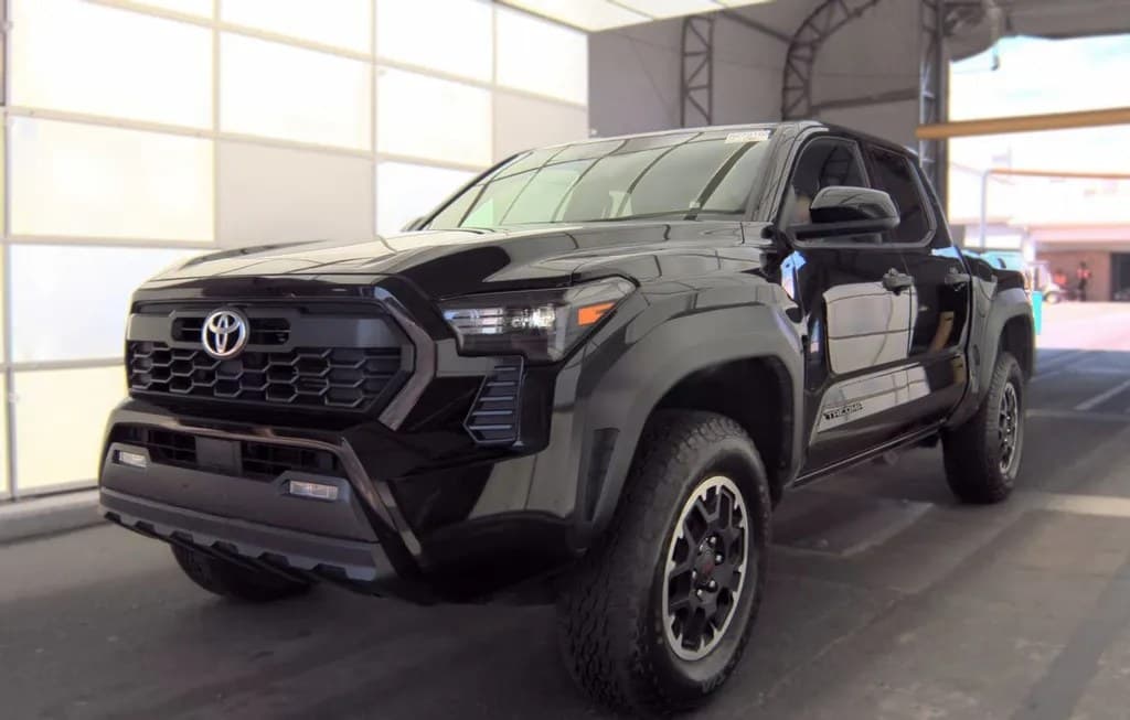 2025 TOYOTA TACOMA TRD OFF-ROAD CREW CAB MEDIUM BED